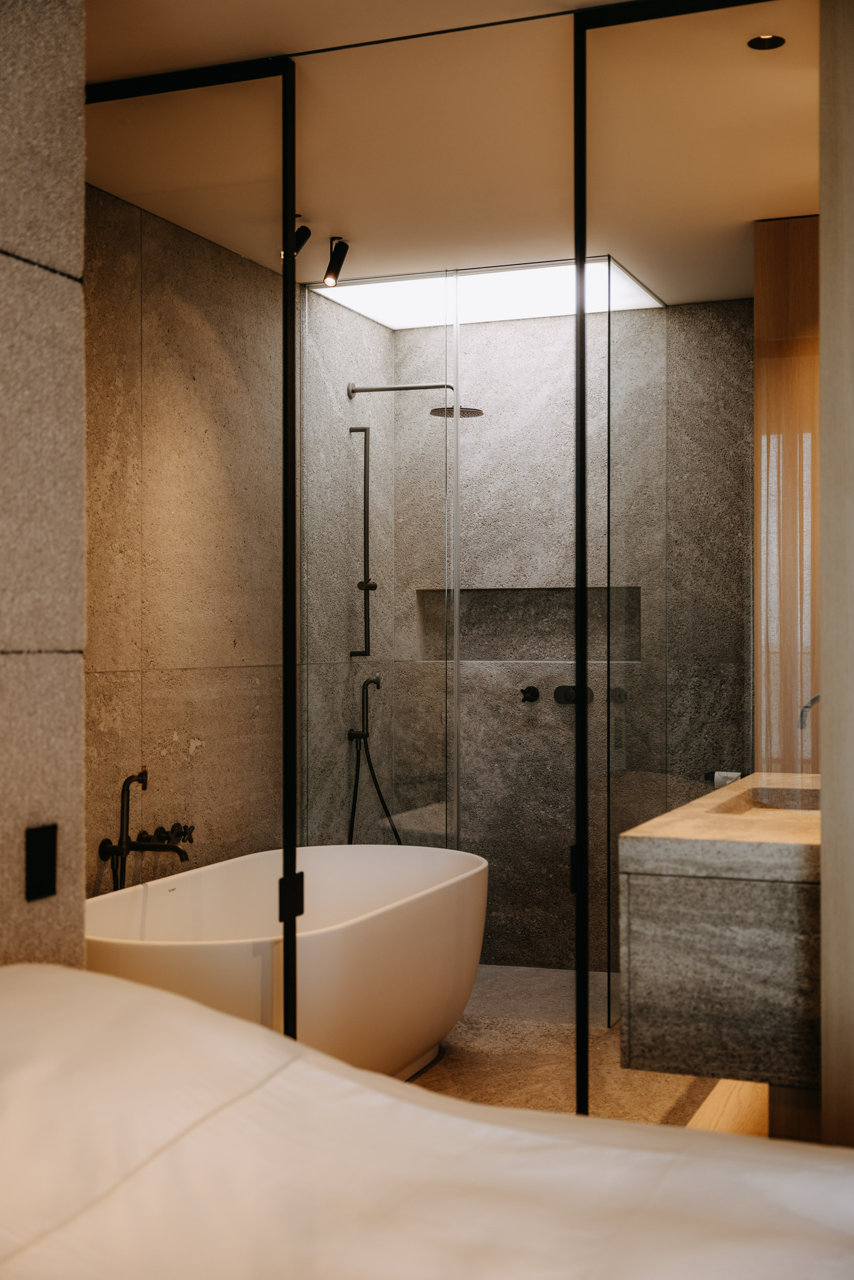 Ensuite badkamer op maat gemaakt | Spinder Interieurbouw